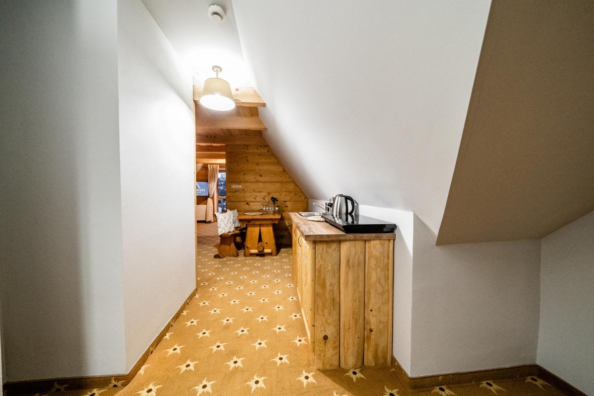 Zapotoczny Residence Zab Kültér fotó